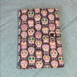 Skull tablet case